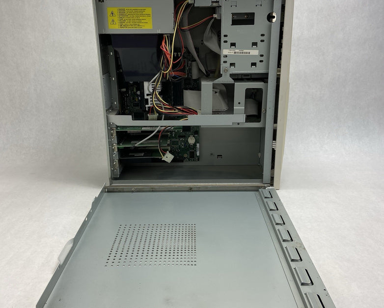 Gateway LP TB3 450 MT Intel Pentium III 450MHz 128MB RAM No HDD No OS