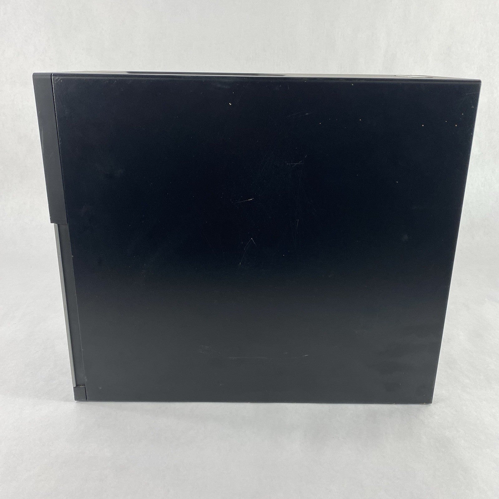 Dell OptiPlex 390 MT Intel Core i3-2120 3.3GHz 1x4GB RAM No HDD No OS5