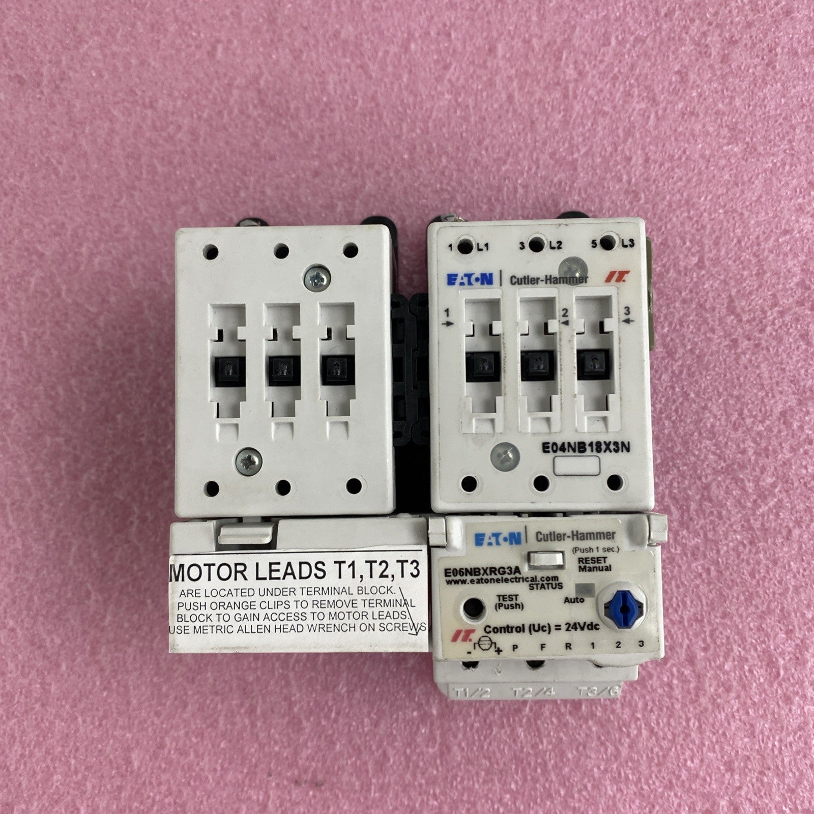 Eaton E04NB18X3N Contactor with Relay E06NBXRG3A 2