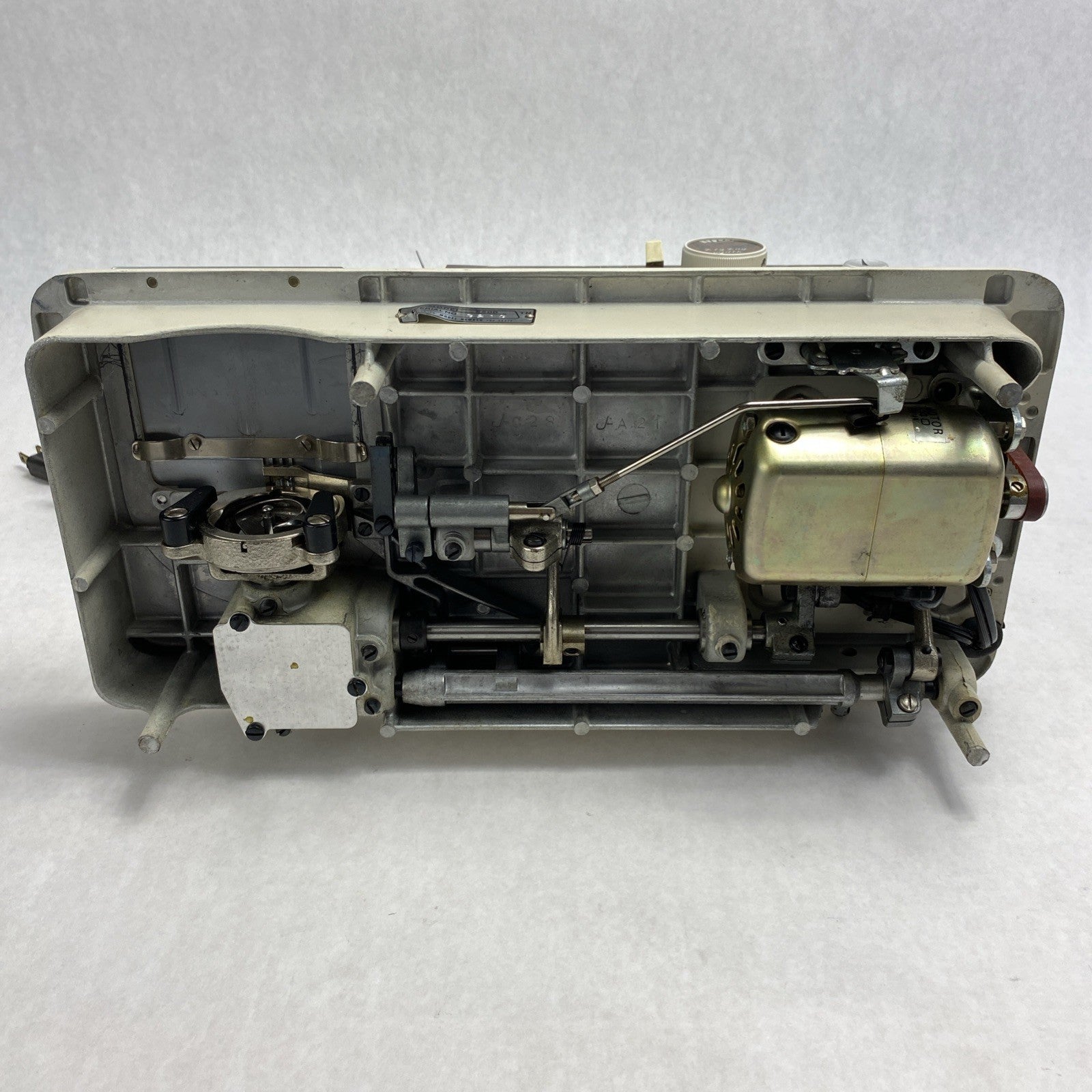 Vintage Morse Super Deluxe Zig Zag Model 5500 Sewing Machine15