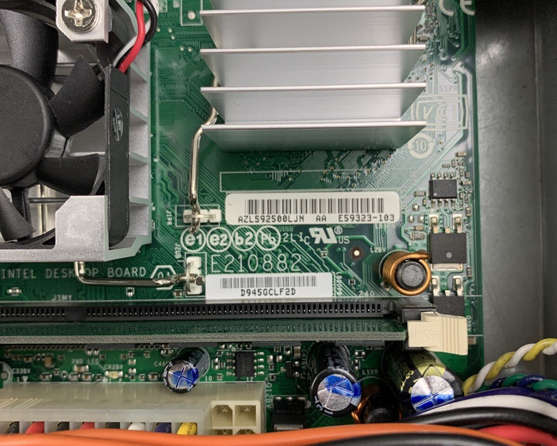 Toshiba Strata Messaging LUCA-STR-MSG-R2 Systium 214 Tested No OS No HDD