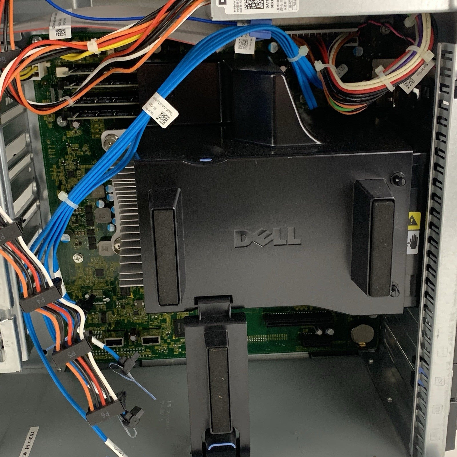 Dell PowerEdge T110 II Tower Xeon E3-1230 3.3 GHz 3 GB RAM No OS No HDD12