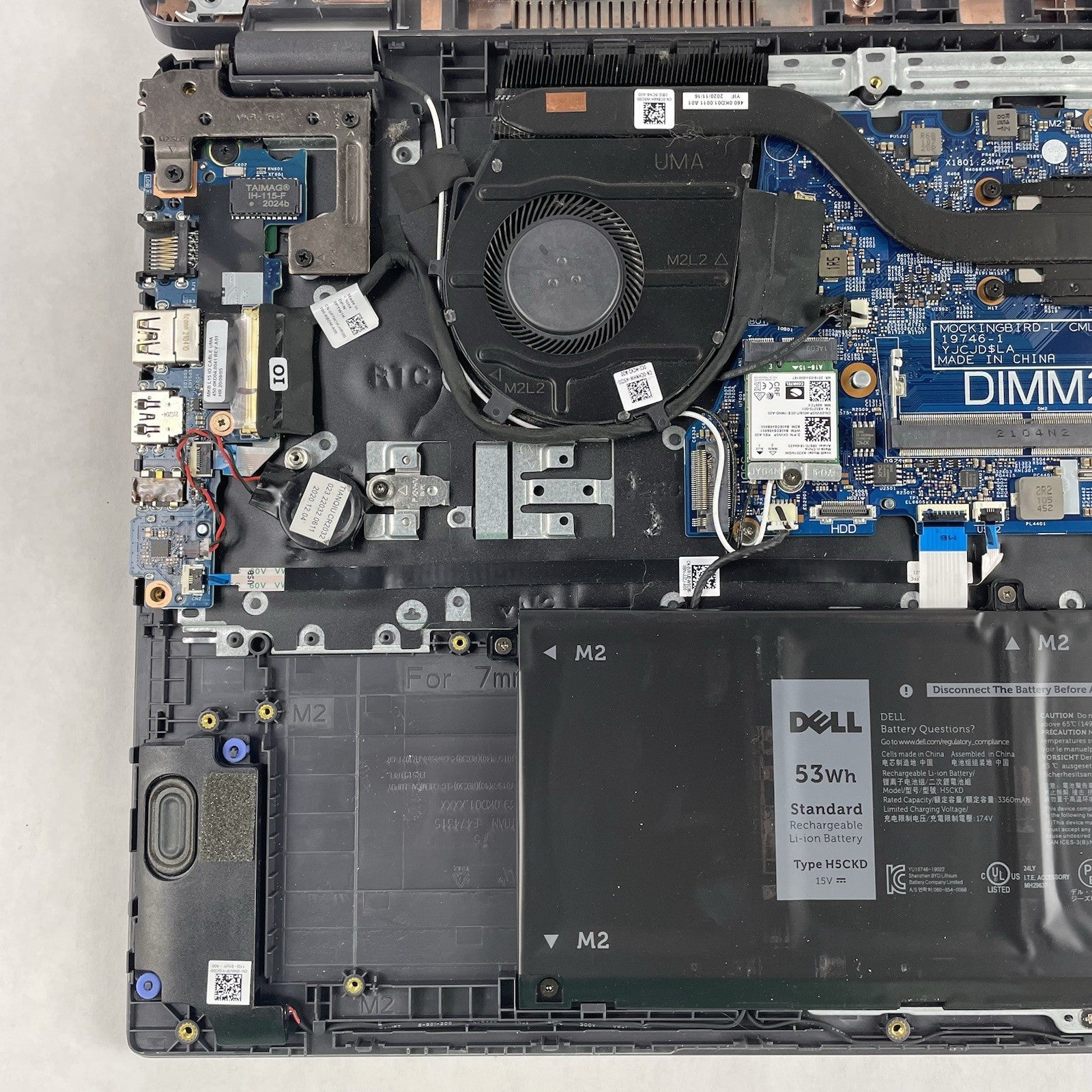 Dell Latitude 3510 15.6" i7-10510U 1.80 GHz 8 GB RAM No SSD/OS/AC - Bad M.221