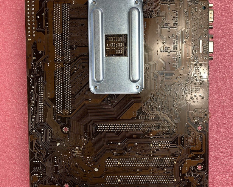 Asus M2N68-AM Motherboard AMD Phenom 9750 2.4GHz 4GB RAM w/ Shield