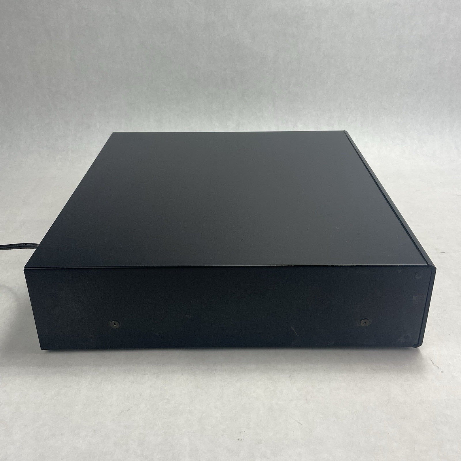 Adcom GCD-700 5 Disc CD Player Tested6