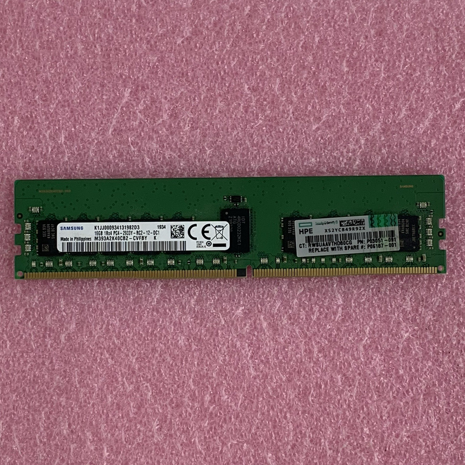 Samsung M393A2K40CB2-CVFBY 16 GB PC4-2933Y-R 1Rx4 DDR4 ECC Server Memory RAM1