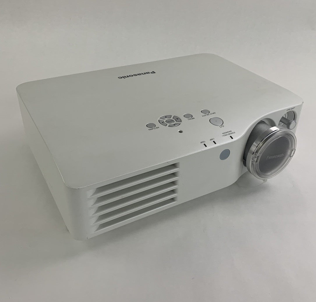 Panasonic PT-AX200U LCD Lamp Projector 474 Lamp Hours - No Remote0
