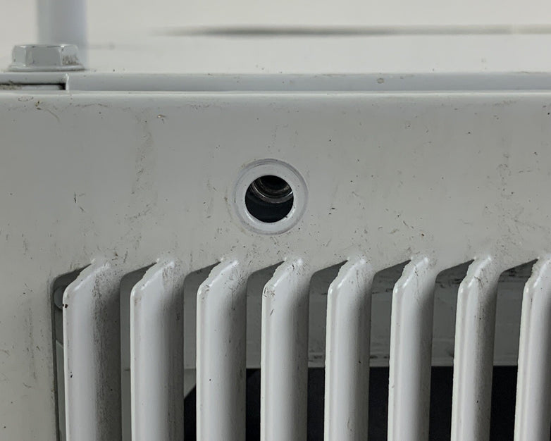 McLean T150116G100 T Series Compact Outdoor Air Conditioning Blows Cool No Screw