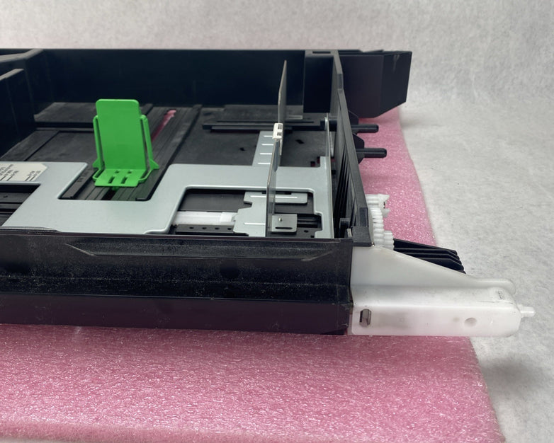 Toshiba  LT paper Tray From 457 E Studio