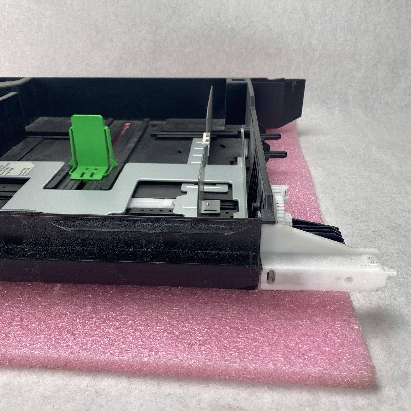 Toshiba  LT paper Tray From 457 E Studio10