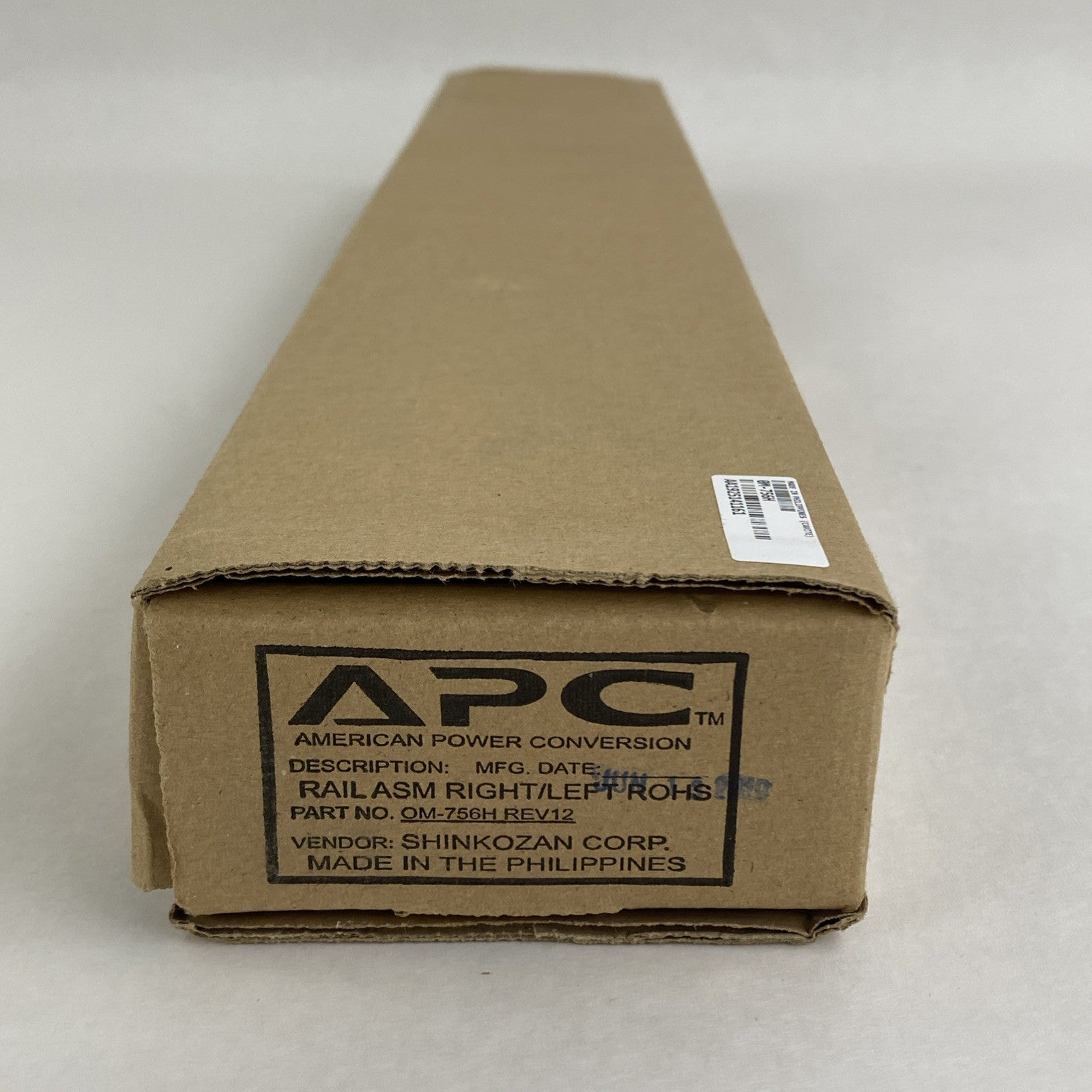  APC OM-756H Rev 12 Sliding Rail Kit for 4-Post Racks1