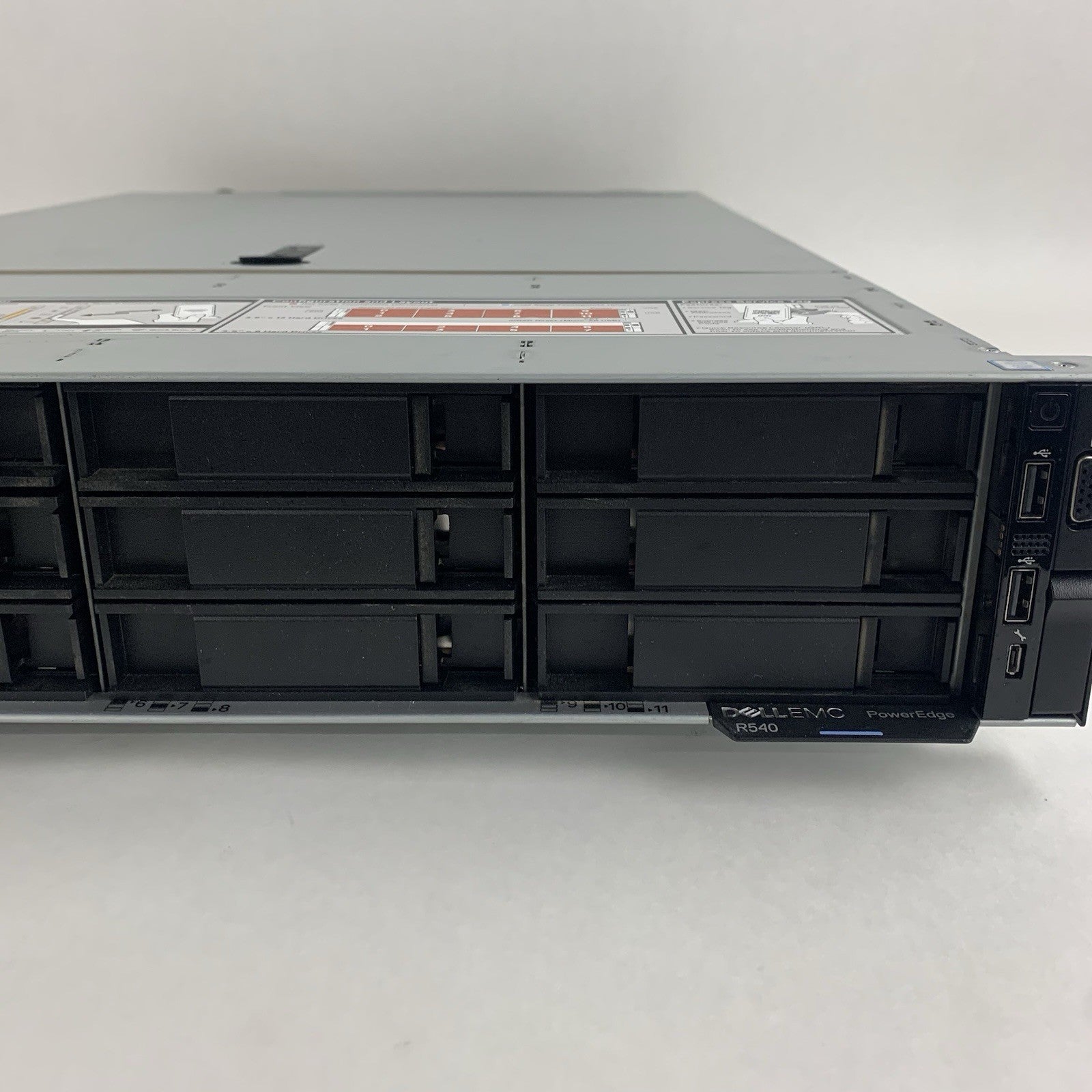 Dell EMC PowerEdge R540 Server 2x Silver 4114 2.10 GHz 64 GB RAM No HDD No OS4