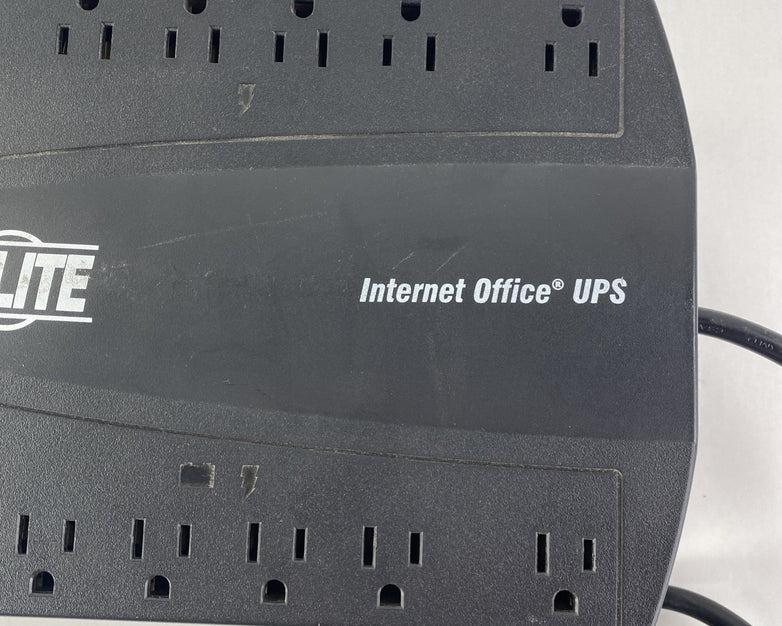 Tripp Lite INTERNET750U 750 VA 450W Battery UPS 12 Outlets - Tested No Batteries
