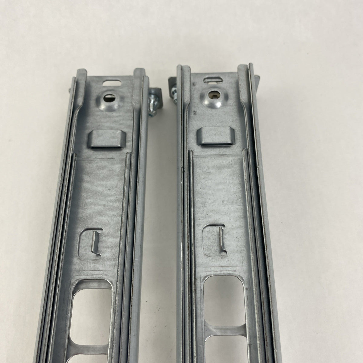HP 365002-002 and 364998-001 Sliding Server Rails13