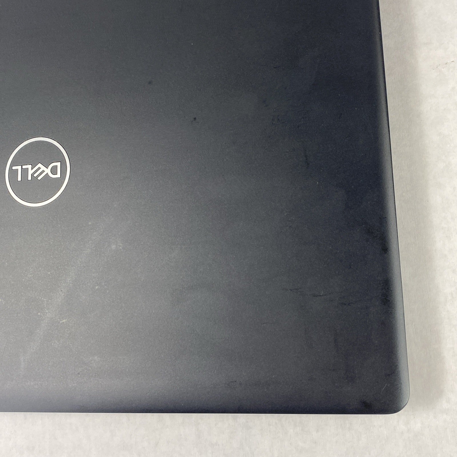 Dell Latitude 5490 Core i3-8130U 2.20 GHz 8 GB RAM 14" No Battery No HDD No OS