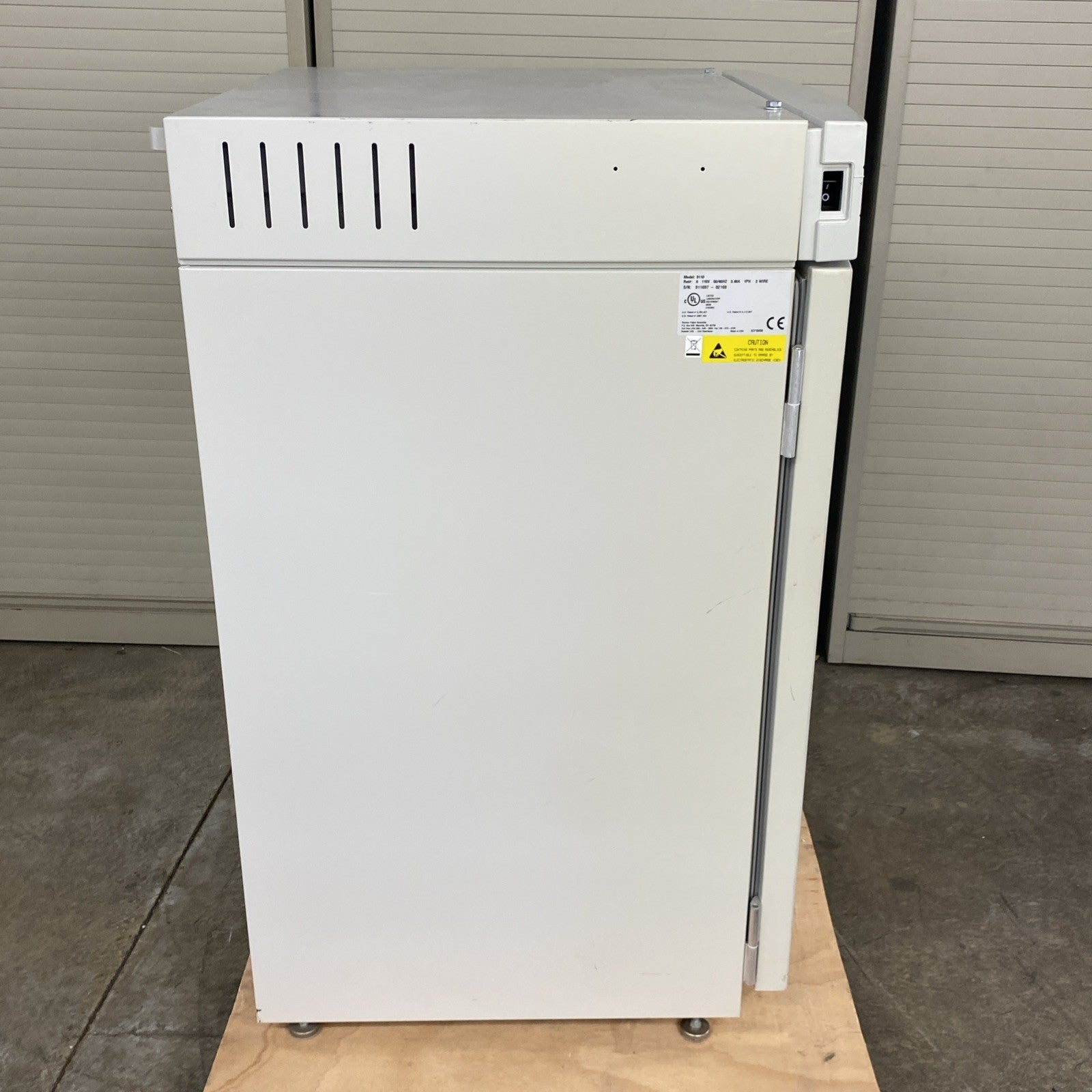 Thermo Fisher Scientific 3110 Forma Series II Water Jacketed CO2 Incubator10