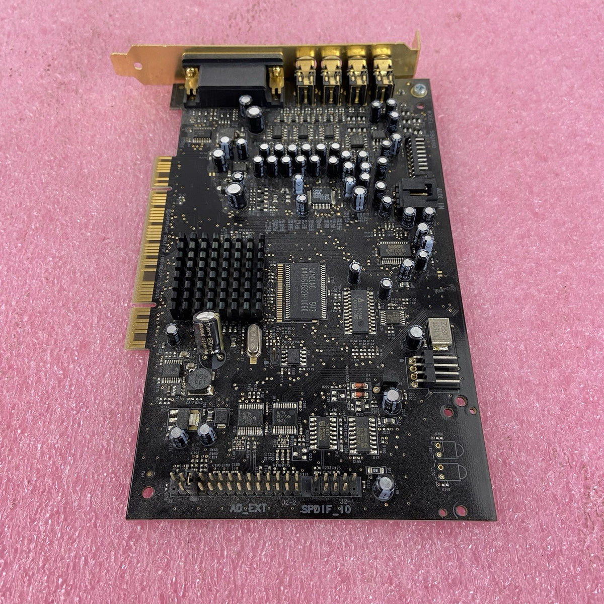 Creative Labs Sound Blaster X-Fi SB0460 PCI Audio Card1
