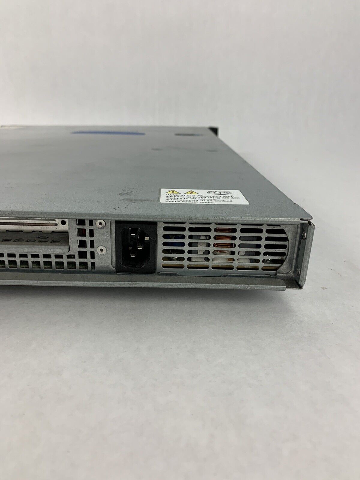 Intel SE7230NH1 Motherboard Intel Pentium D 3.4 GHz 4 GB RAM No HDD No OS
