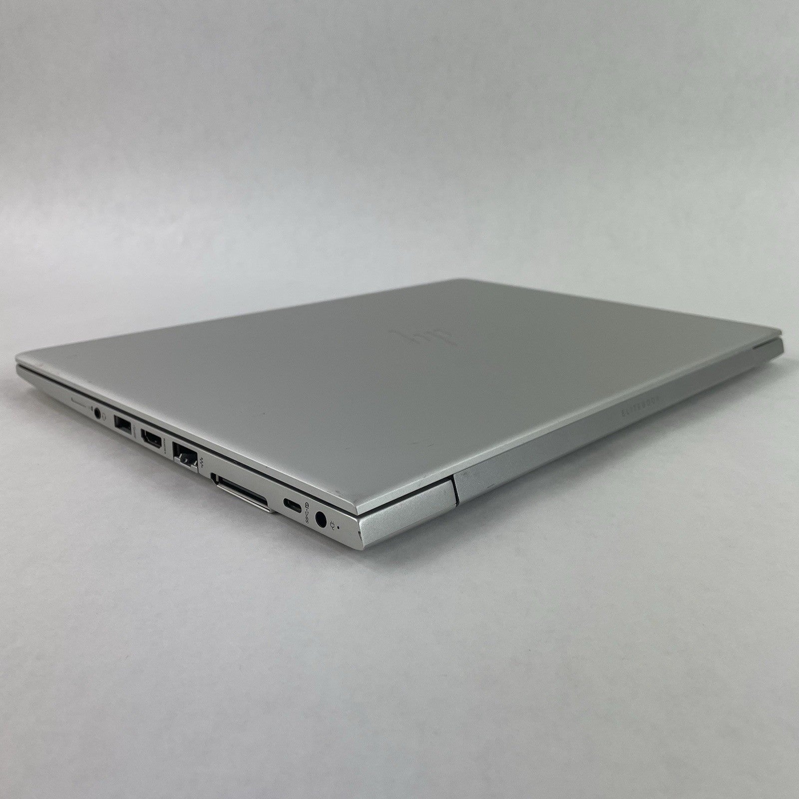 HP MT45 Mobile Thin Client 14" AMD Ryzen3 Pro 3300U 2.10GHz 8GB RAM No SSD/OS/AC9