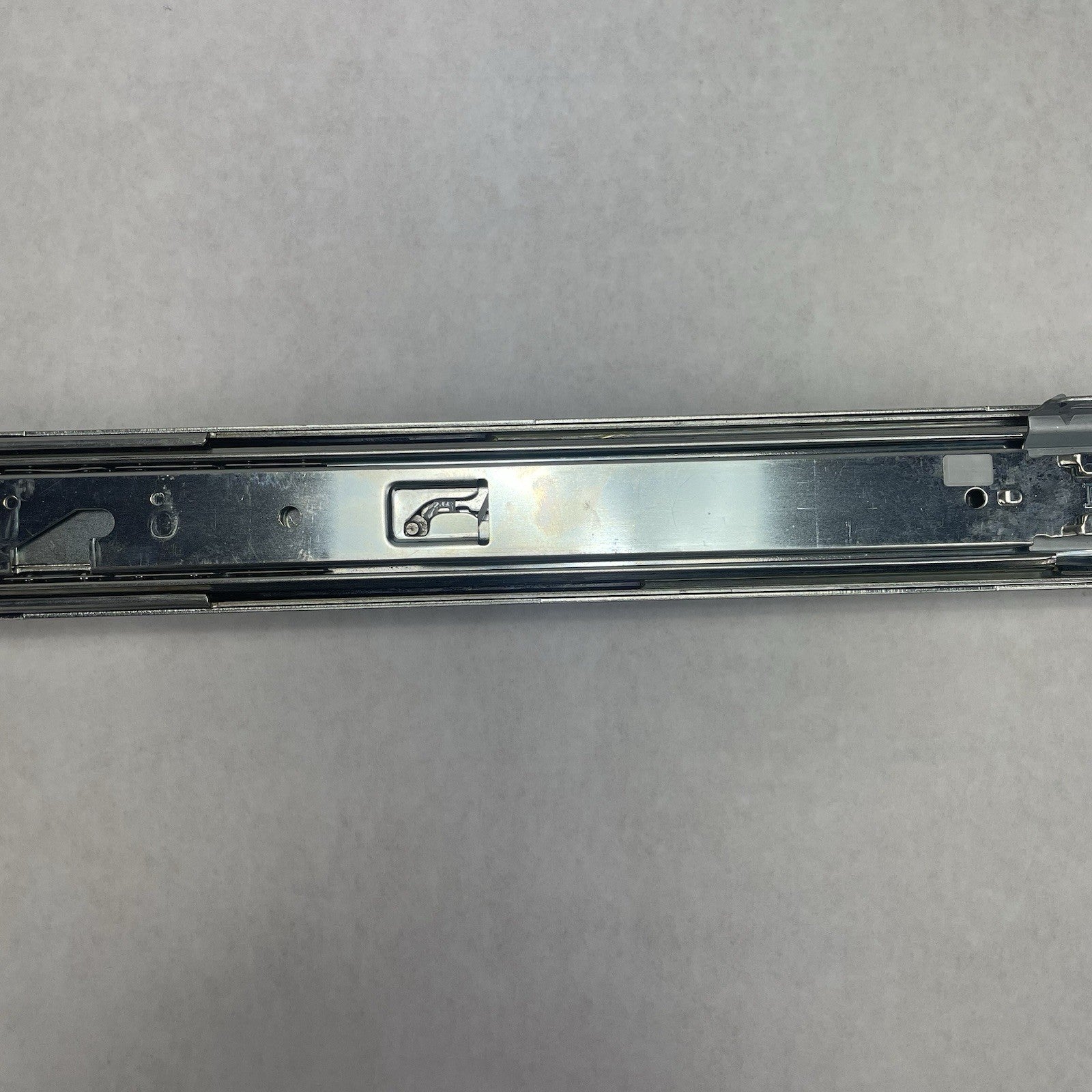 IBM Server Rail Kit 00D9374 00D93753  Left & Right