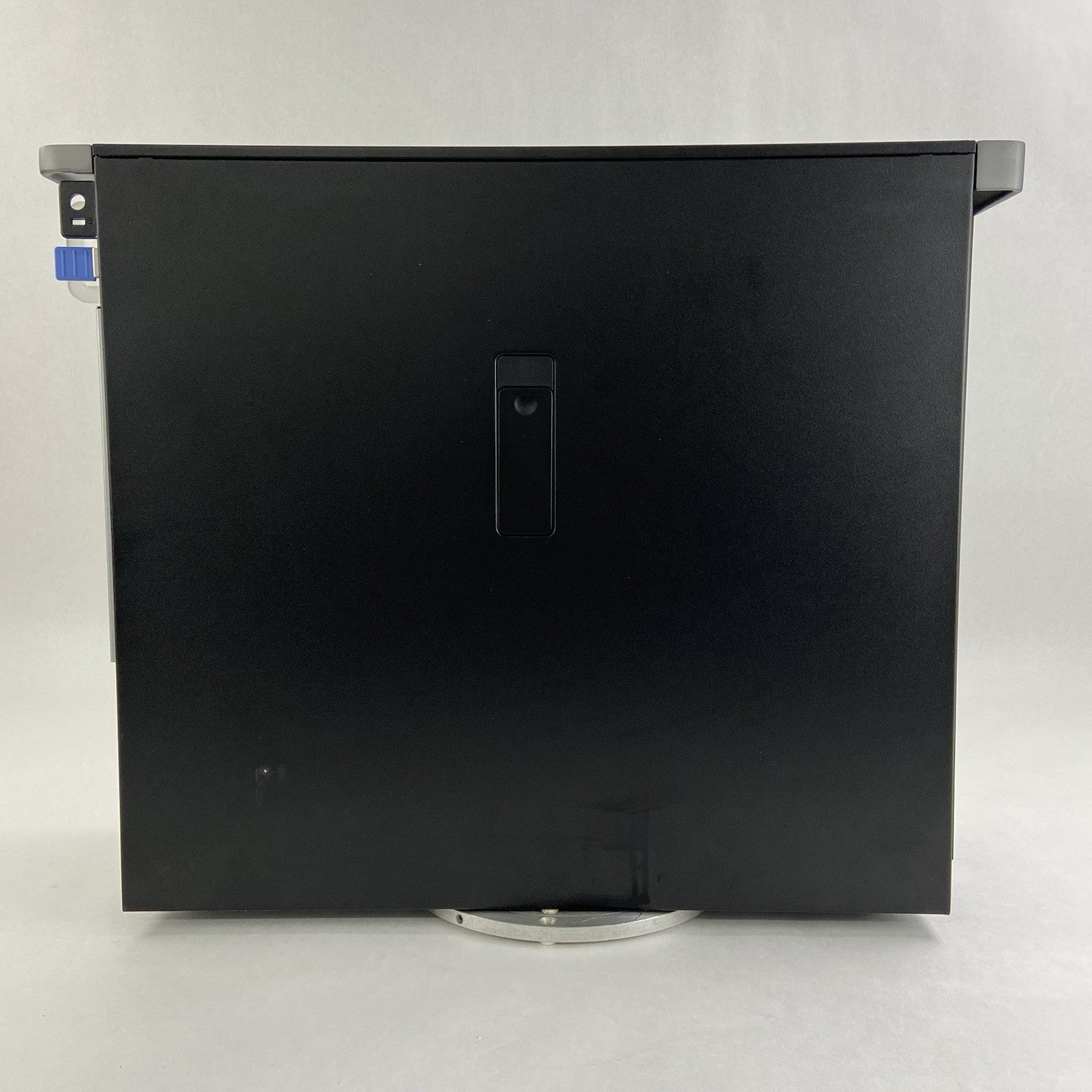 Dell Percision 5820 TWR MT Intel Xeon W2123 3.6GHz No RAMHDDOS 10 IoT COA6