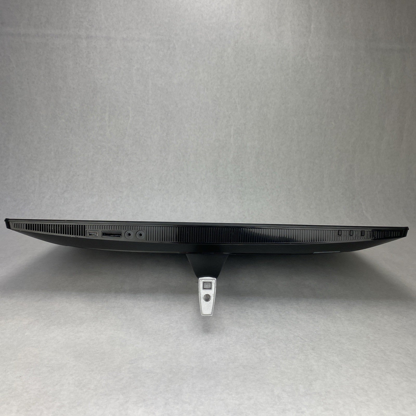 ASUS All-in-One PC ET2321I 23" Touch Core i5-4200U 1.60MHz 8GB RAM No Stand HDD
