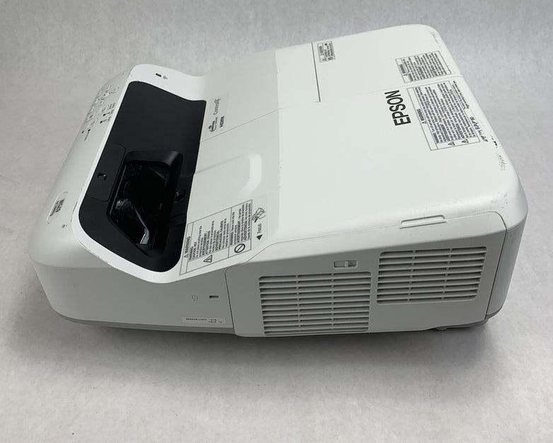 Epson H745A BrightLink 675W LCD Projector No Remote 1116 Lamp Hours