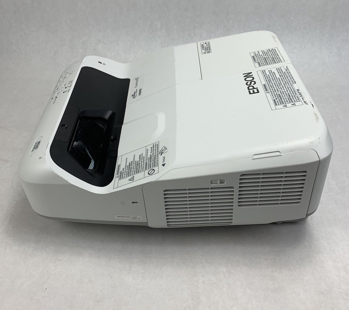 Epson H745A BrightLink 675W LCD Projector No Remote 1116 Lamp Hours