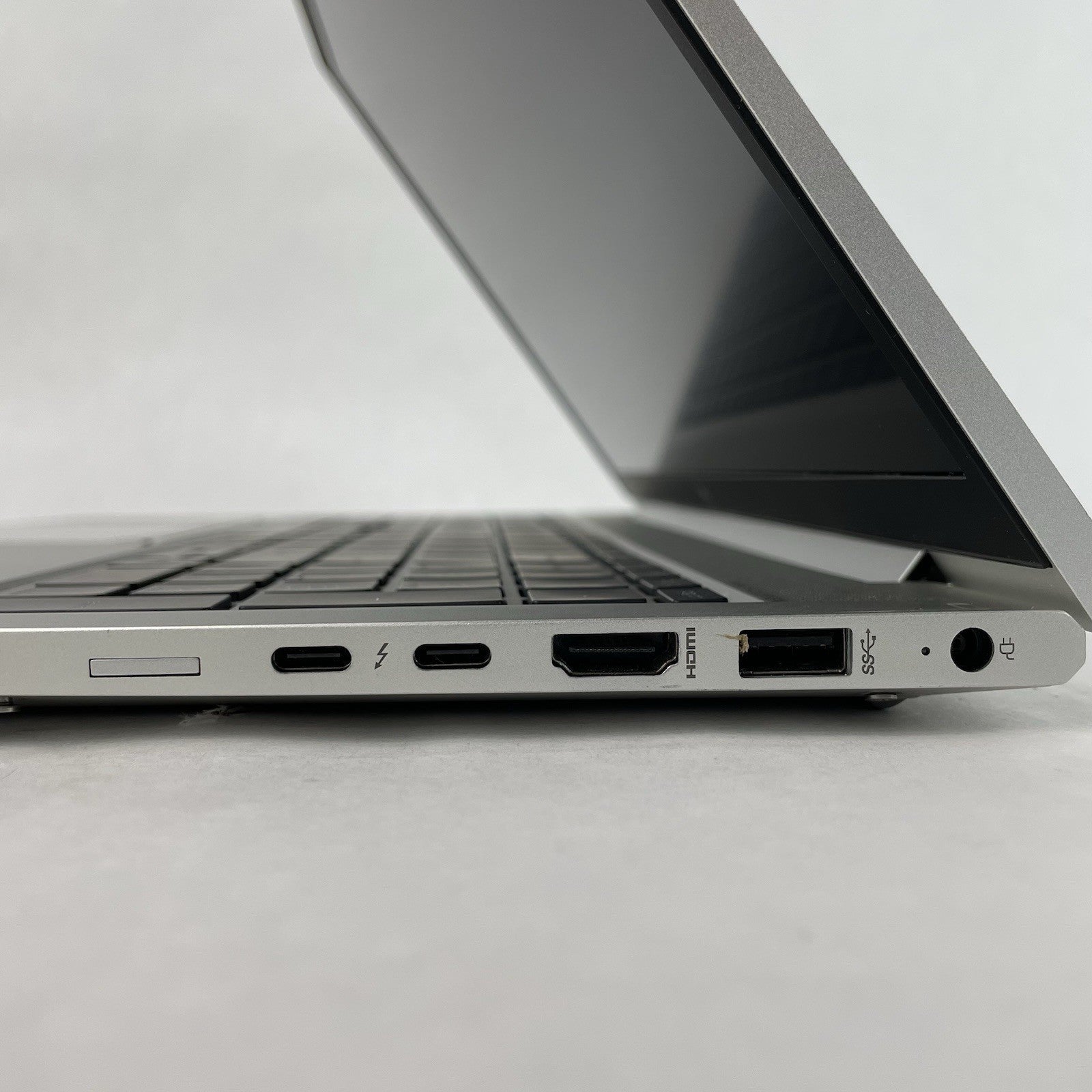 HP EliteBook 850 G8 15.6" i7-1185G7 3.00 GHz 8 GB RAM No SSD/OS/AC - Bad USB7