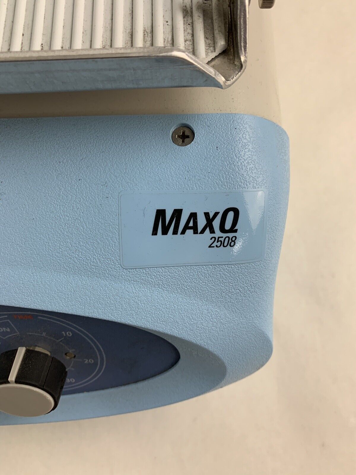 Thermo Scientific MaxQ 2508 Benchtop Orbital Platform Lab Shaker SHKA2508 Tested