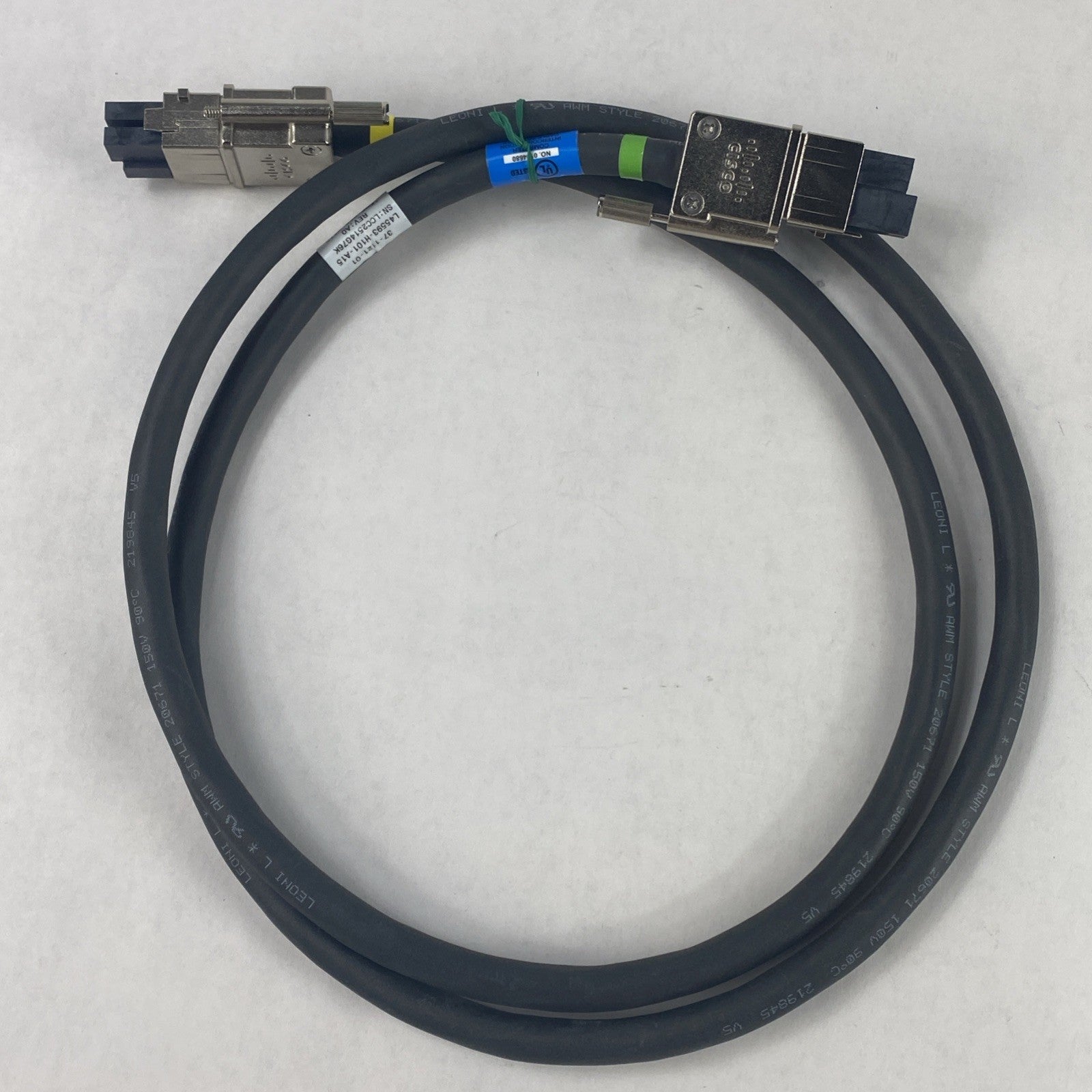 Cisco 37-1121-01 5Ft Stacking cables Lot of 34