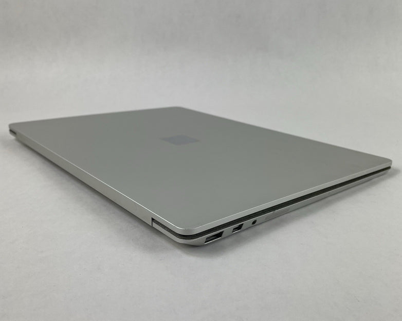 Microsoft Surface 13.3" i7-7660U 2.50 GHz 8 GB RAM 256GB SSD Win11 - READ