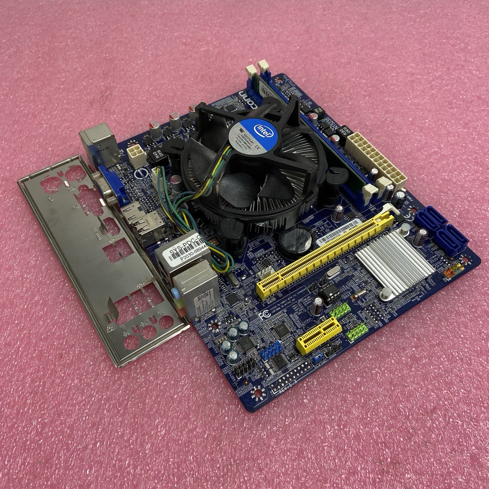 Foxconn H61MXE Motherboard Intel Pentium G2030 3GHz 4GB RAM w/IO Shield0