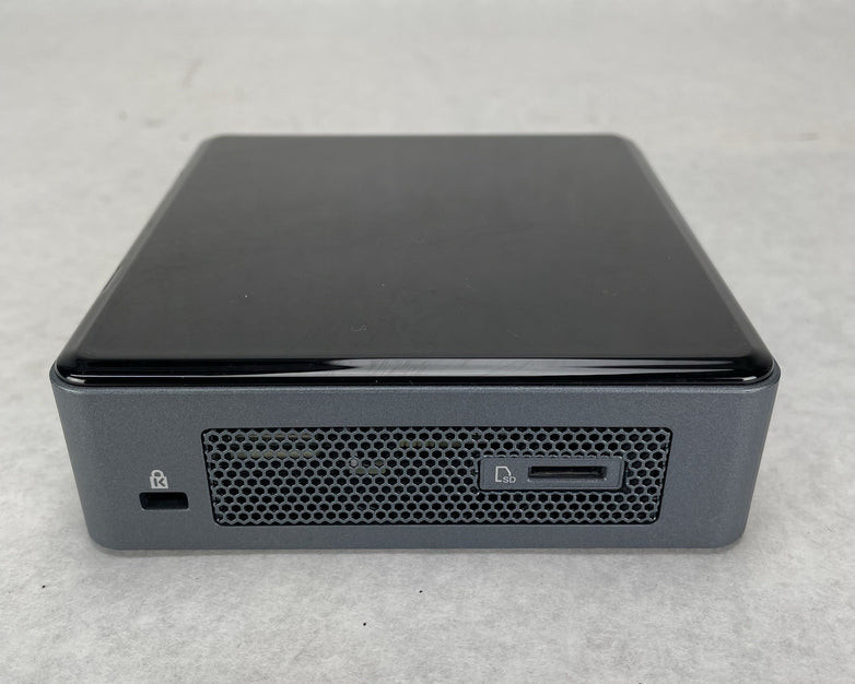 Intel NUC Micro NUC8BEK Core i5-8259U 2.30 GHz 16 GB Ram No SSD No OS