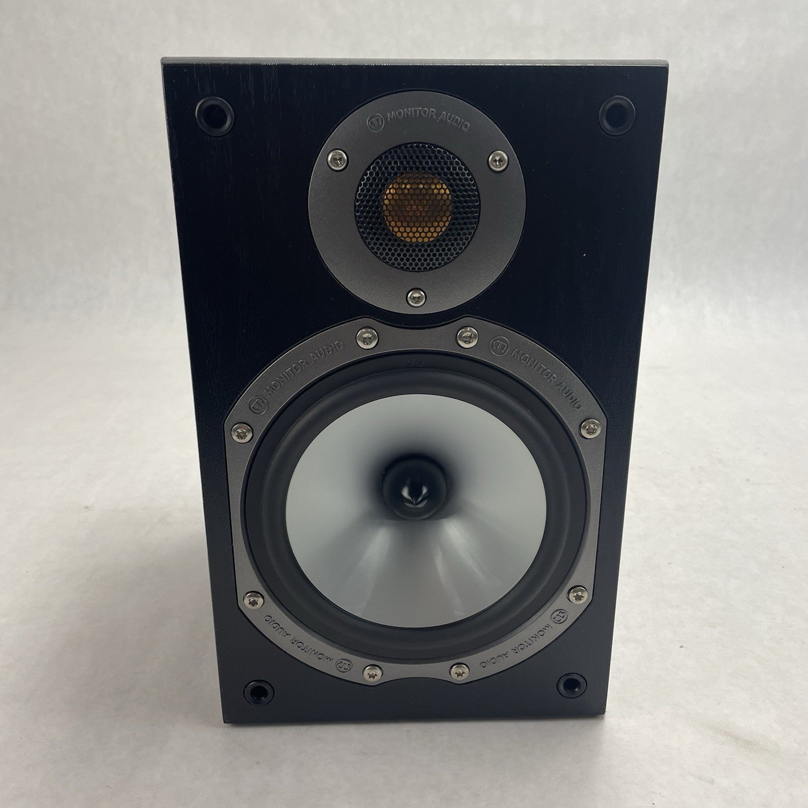 Monitor Audio Bronze BR1 Bookshelf Speakers Tested Working Unit3