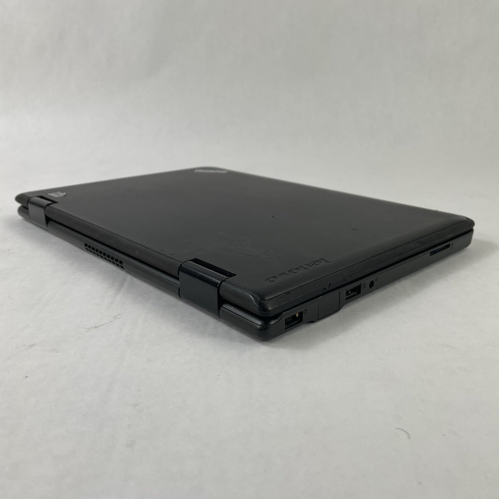 Lenovo ThinkPad 11E Chromebook 11.6" Celeron N2440 1.83 GHz 4 GB RAM 16 GB HDD11