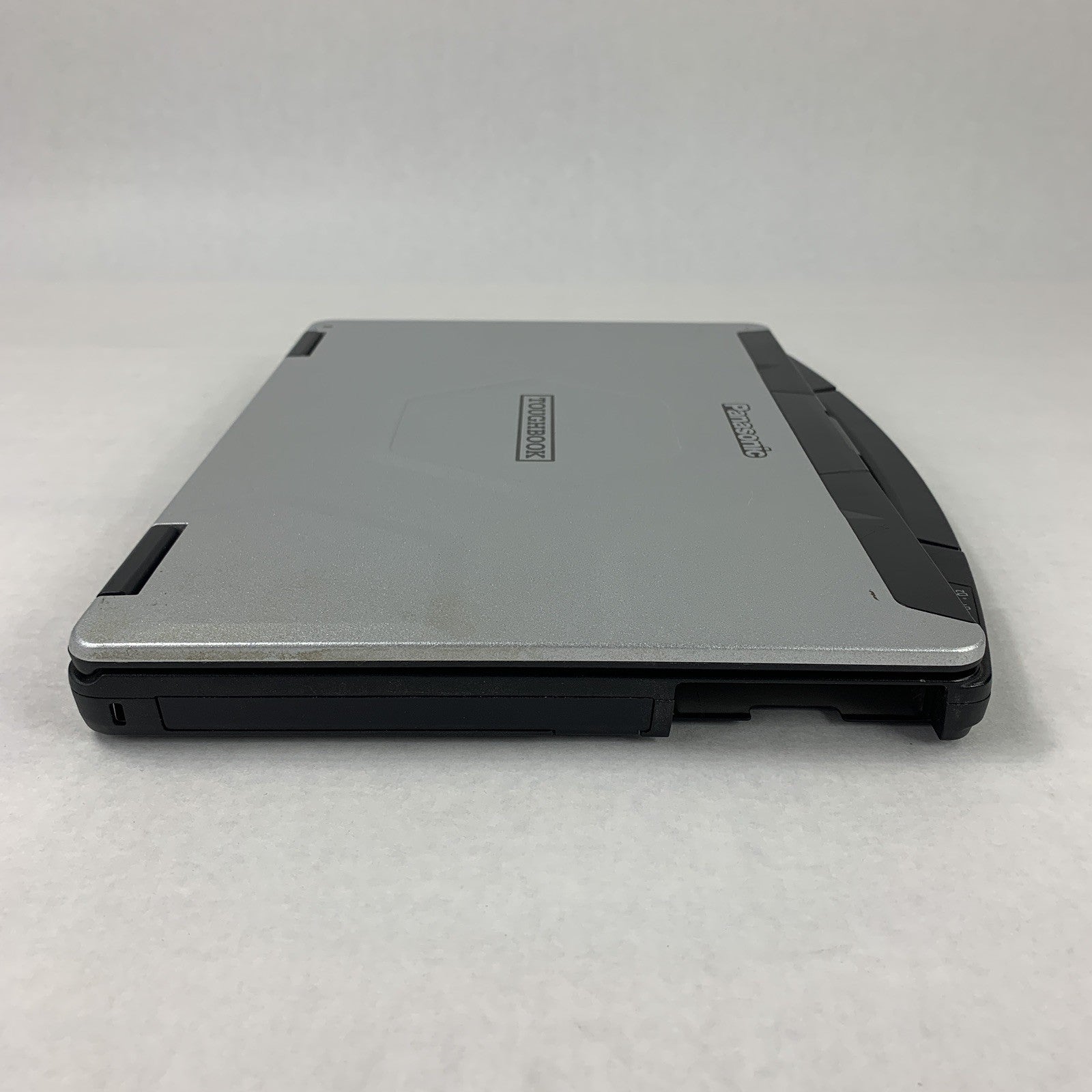 Panasonic Toughbook CF-54 14" Touch i5-7300U 2.6GHz 8GB RAM No Battery No HDD/OS