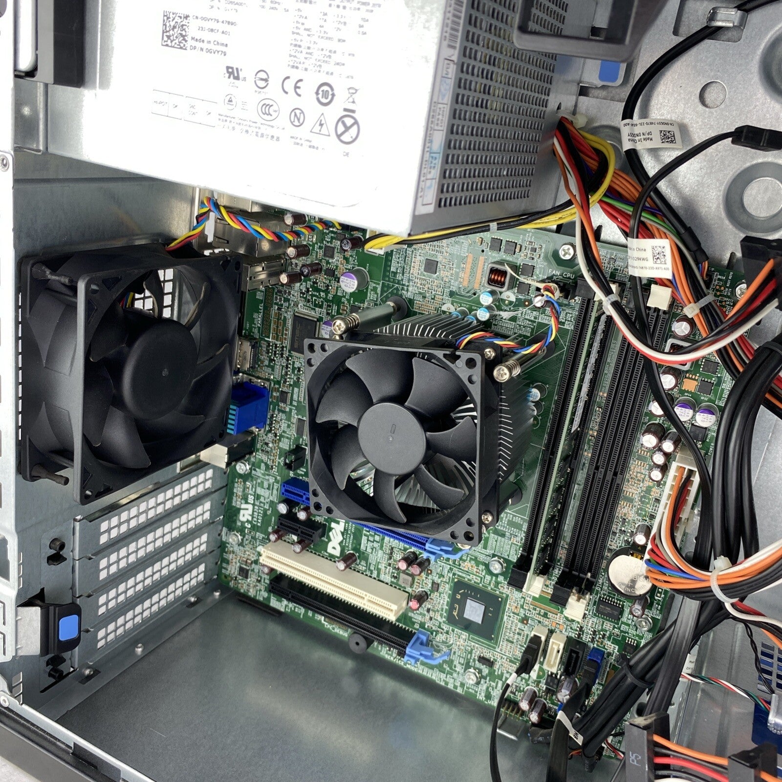 Dell Optiplex 790 MT Intel Quad Core i5-2500 3.30GHz CPU 4GB RAM No HDD No OS