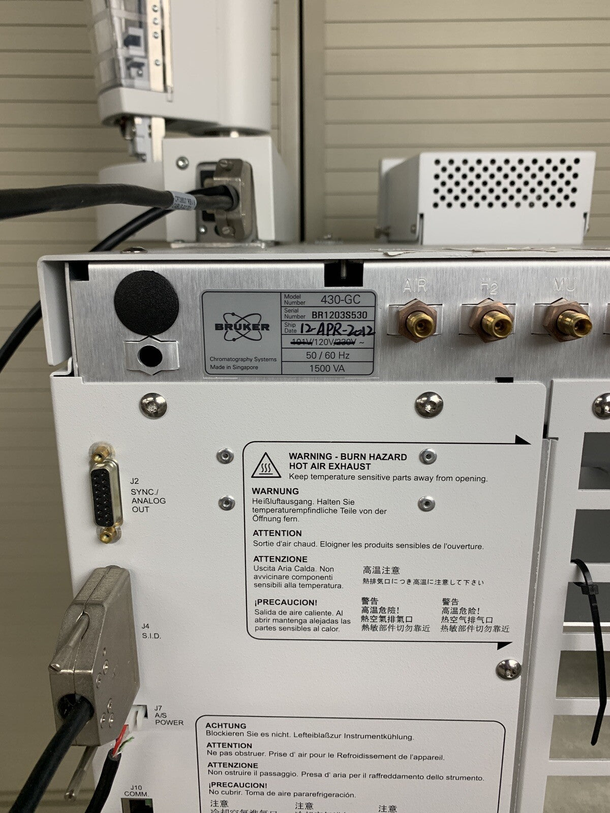 Bruker 430-GC Gas Chromatograph w/ Varian CP8400 Autosampler Powers Tested