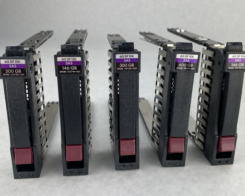 Lot of 5 HP 500223-001 2.5" SAS SATA Hard Drive Caddies No Tray - Assorted GBs