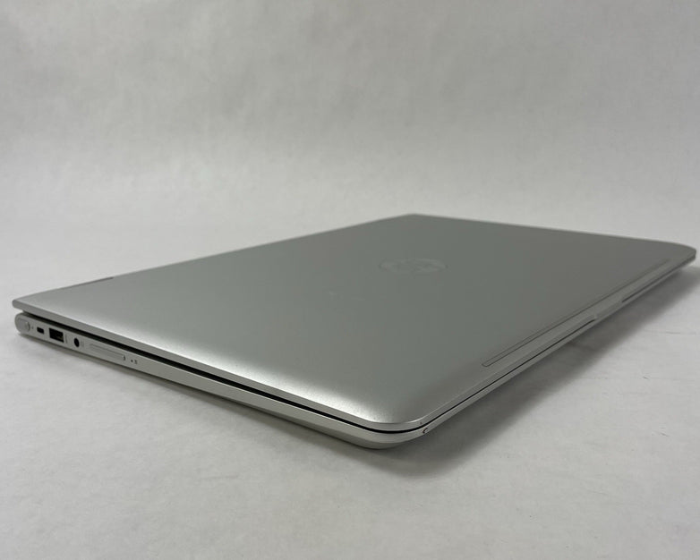 HP Envy x360 15-aq267cl 15.6" i7-8550U 1.80 GHz 8 GB RAM No SSD/OS/AC