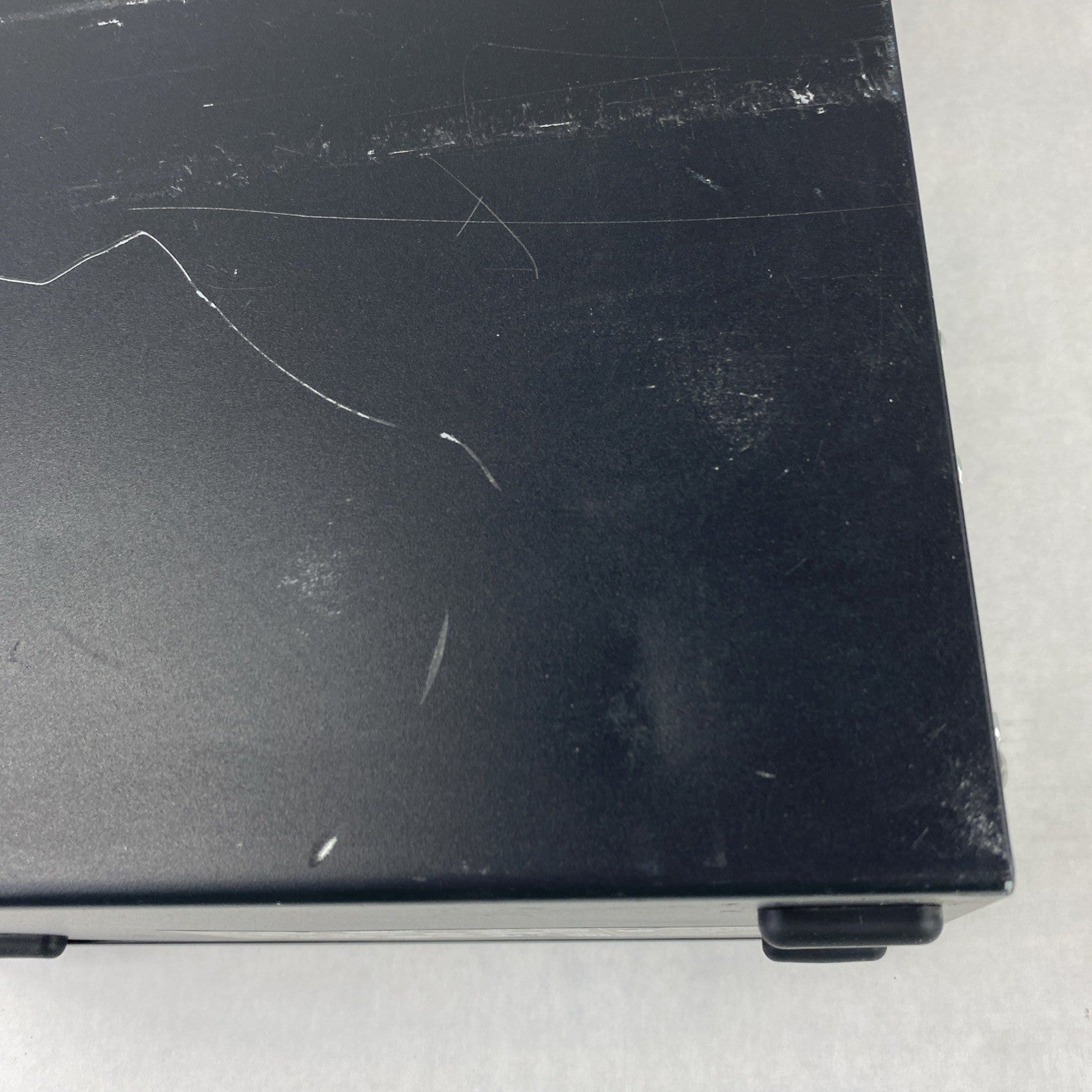 Lenovo ThinkCentre M710t MT Intel Core i7-7700 3.60 GHz 8 GB RAM No HDD No OS