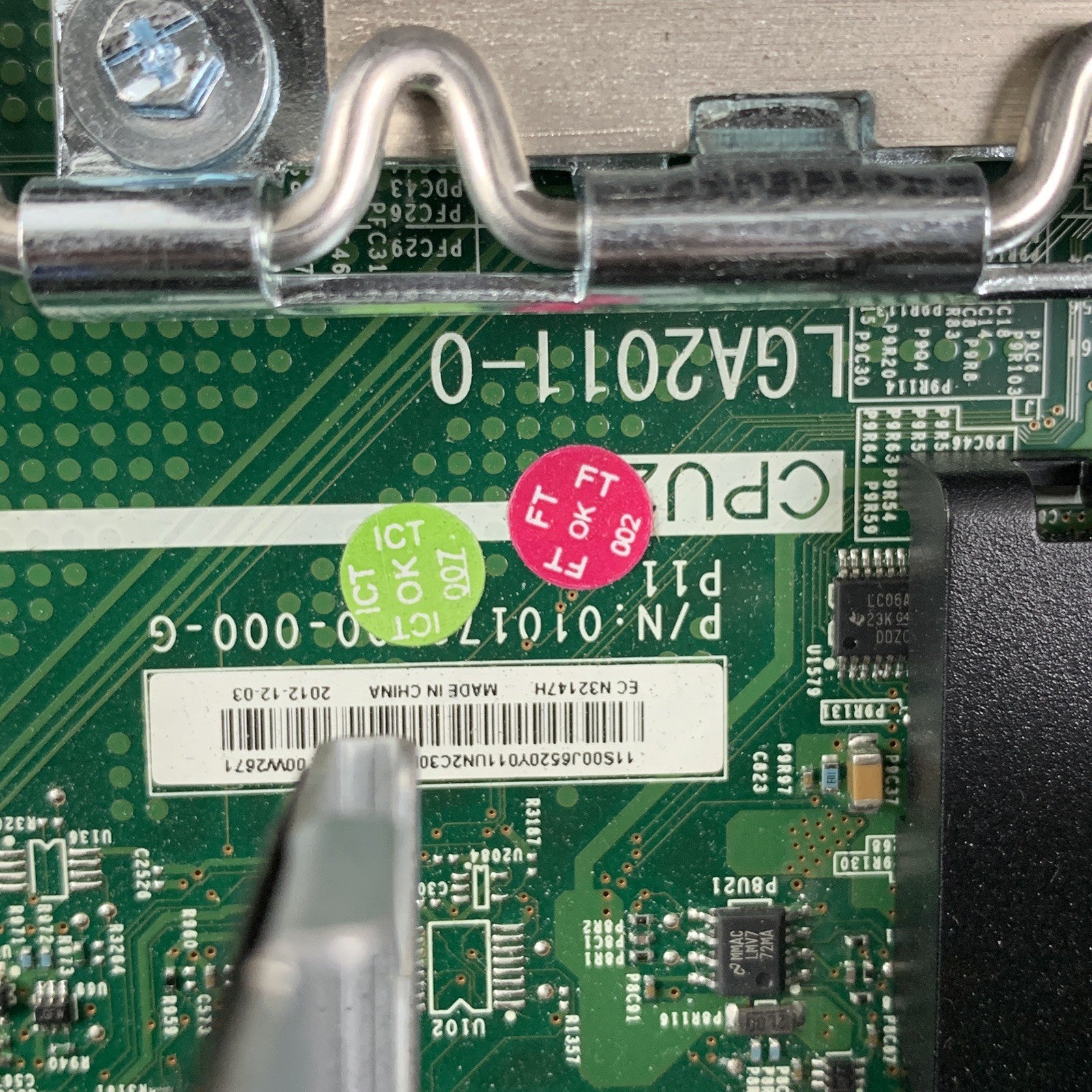 IBM System x3650 M4 Server  2x  E5-2640 2.5 GHz 32 GB RAM No OS No 2.5" HDD