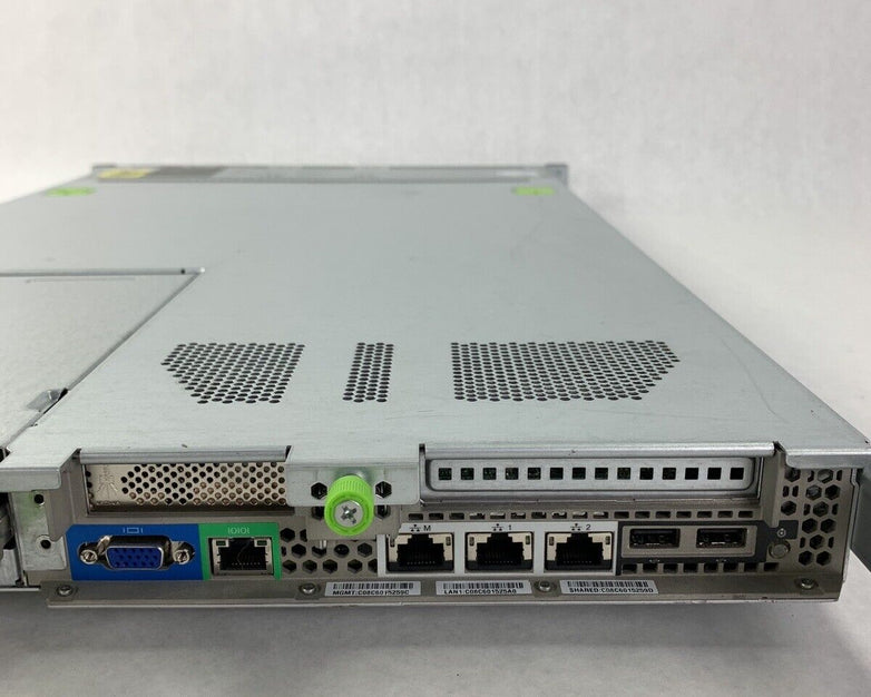 Cisco UCSC-C220-M3S V01 Xeon E5-2609 2.40 GHz  32 GB RAM No OS No HDD
