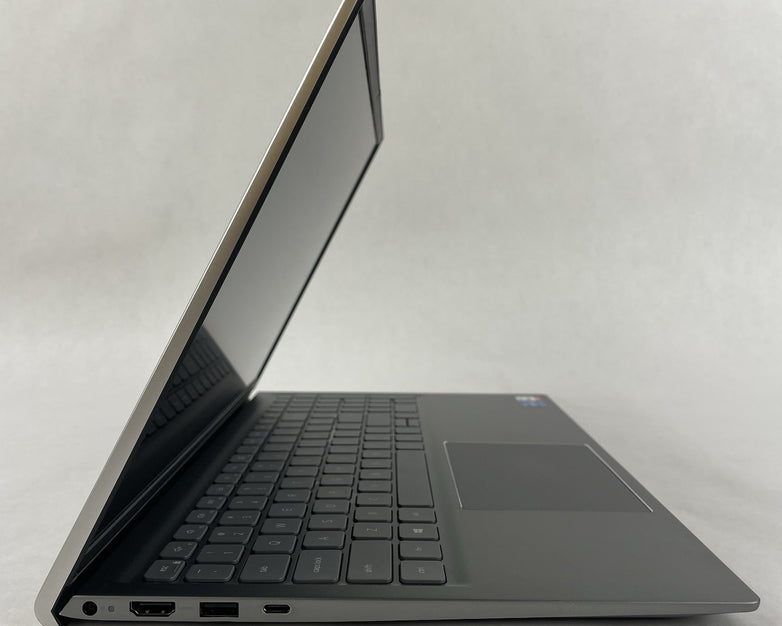 Dell Inspiron 15 5510 15.6" i5-11320H 3.20 GHz 8 GB RAM No SSD/OS/AC