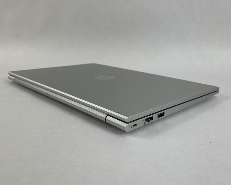 HP ProBook 450 G8 15.6" i5-1135G7 2.40 GHz 8 GB RAM Touchscreen No SSD/OS/AC