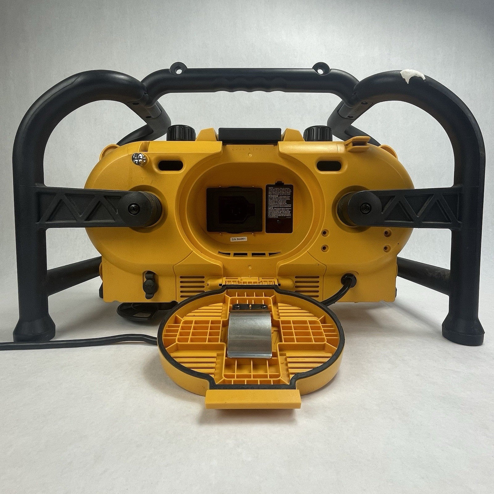 DeWalt DC011 Boombox Tested