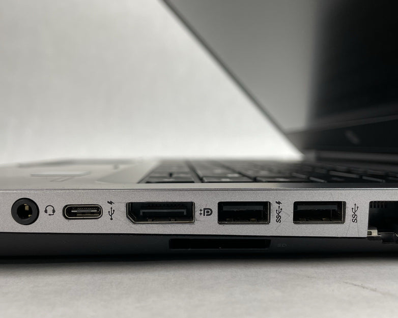 HP ProBook 640 G2 14" i5-6200U 2.30 GHz 4 GB RAM No SSD/OS/AC