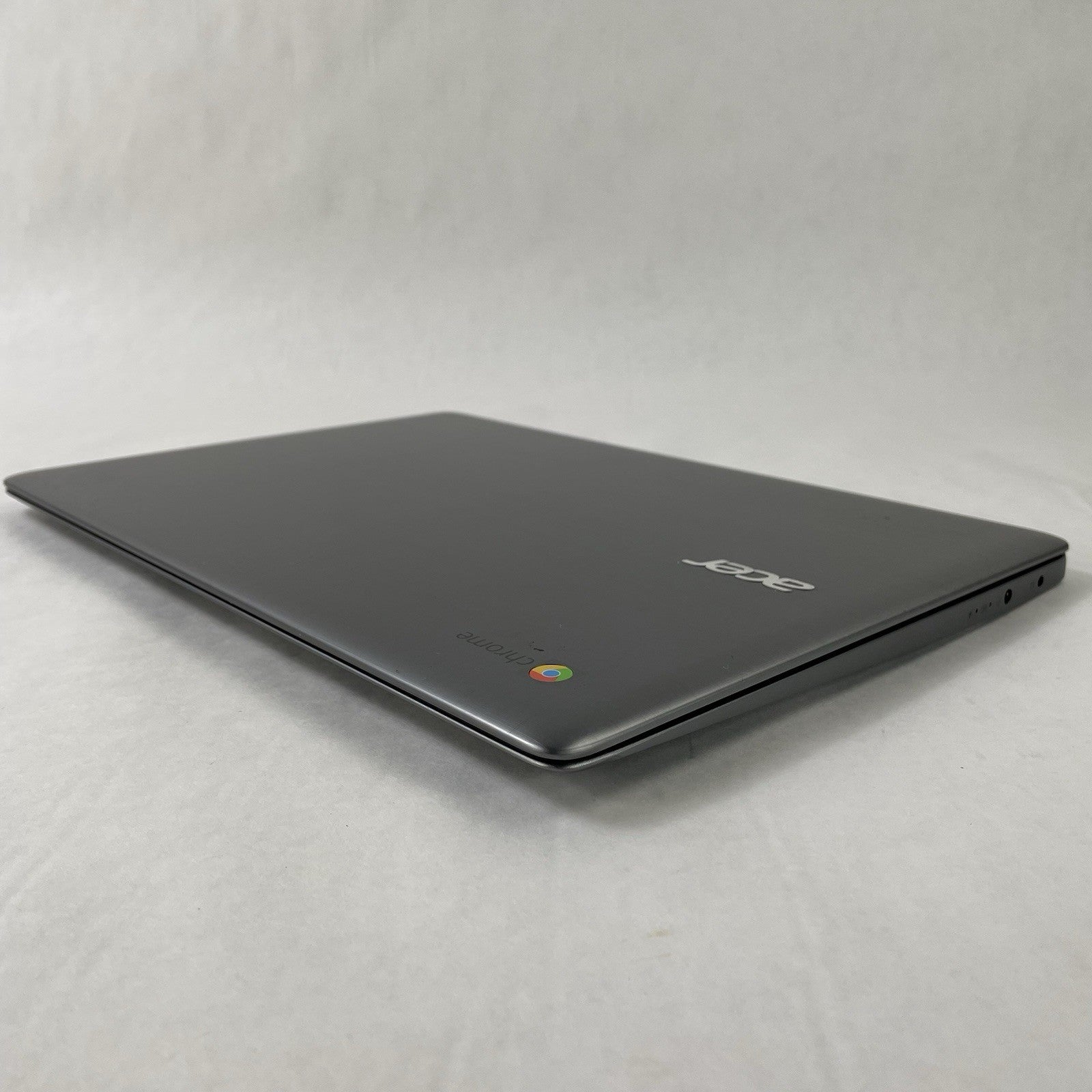 Acer Chromebook 14 CB3-431 14" Celeron N3160 1.60 GHz 4 GB RAM 16 GB HDD No AC8