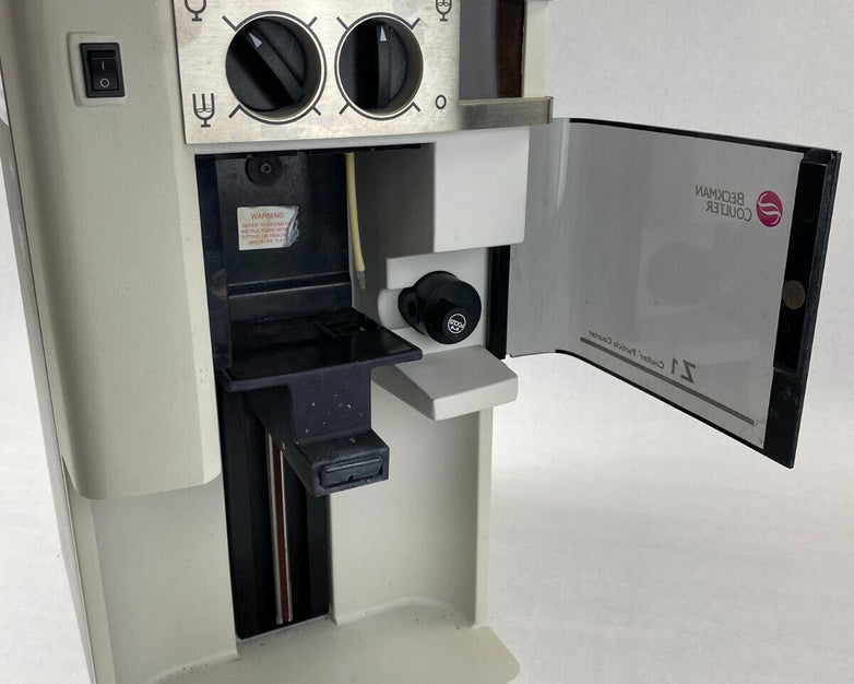 Beckman Coulter Z1 Coulter Particle Counter 6605698 W/ Controller